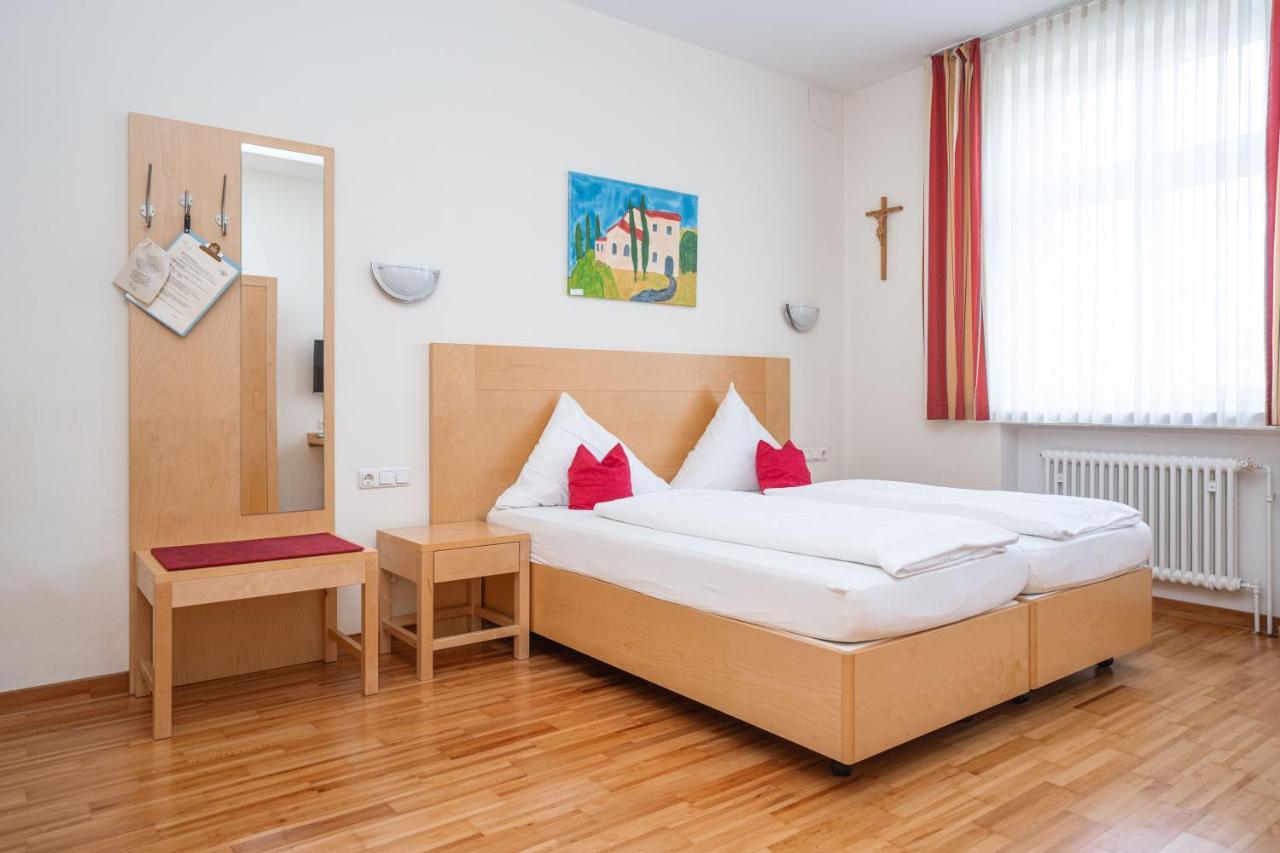 Klosterbraeuhaus Ursberg Экстерьер фото